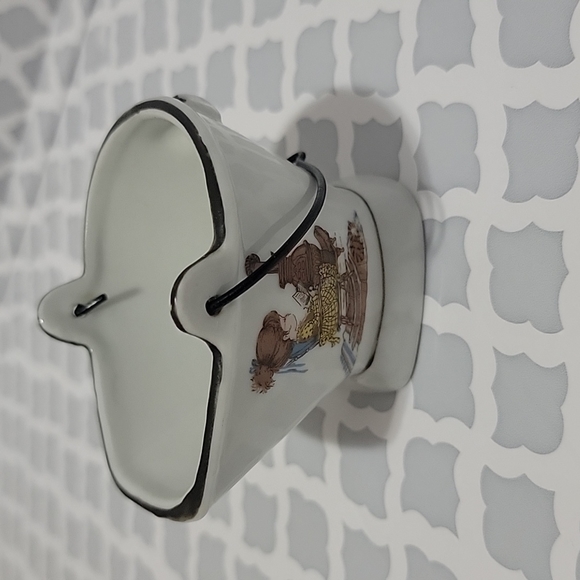 Bucket - Picture 1 of 8